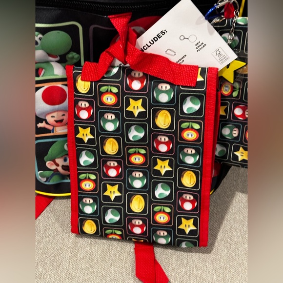 Super Mario 5 Piece Backpack / Book-bag Set - Picture 5 of 15
